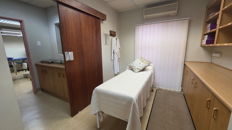 Commercial Property for Sale in Wilkoppies North West